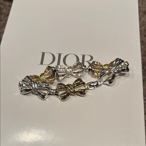 Absolutely beautiful vintage Christian Dior gold silver bow bracelet excellent